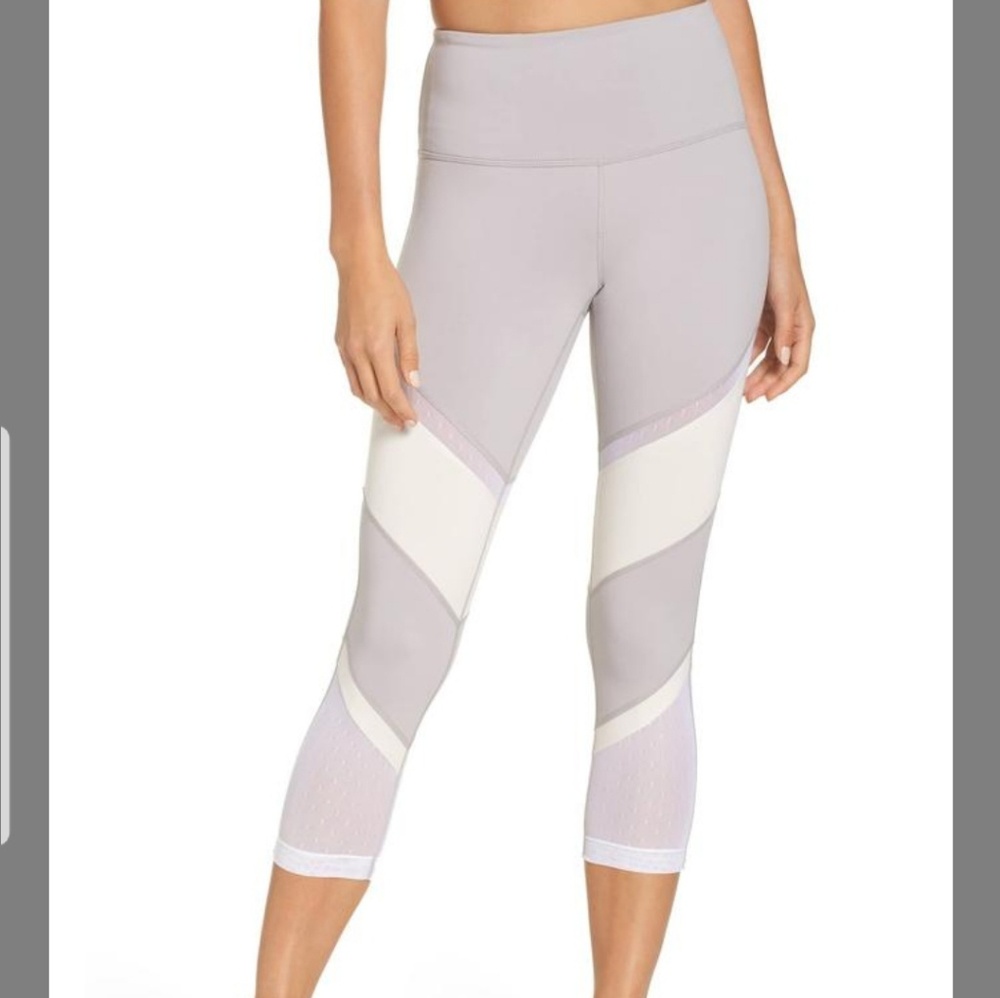 Zella Epic Dot High Waist Mesh Capri Leggings-Smal